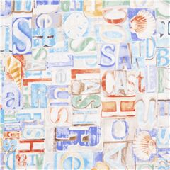 Tela letterpress con palabras de playa verano blanco roto Tela de Timeless Treasures