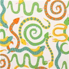 Tela blanca animal serpiente Hisses And Kisses Tela de Alexander Henry
