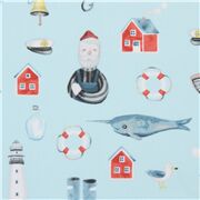 Tissu Dear Stella bleu clair avec des accessoires nautiques/marins, des baleines coupon