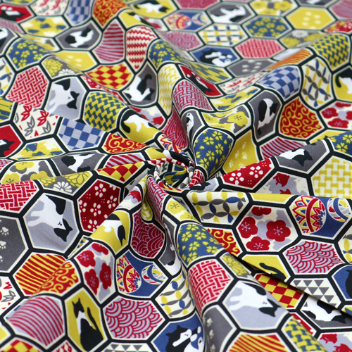 Chat Hexagone Motif Japonais 2