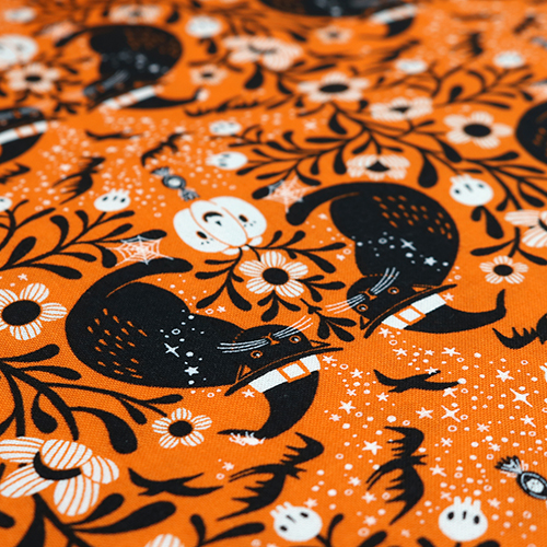 Hexenhafte Katze Orange Halloween Damast 5