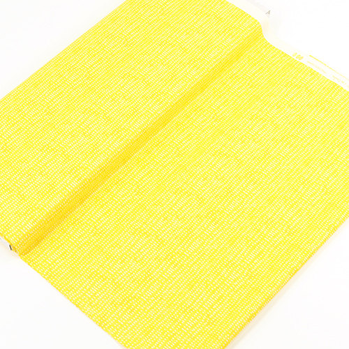 Tratti Giallo Burro Frullatore Macchiato 3