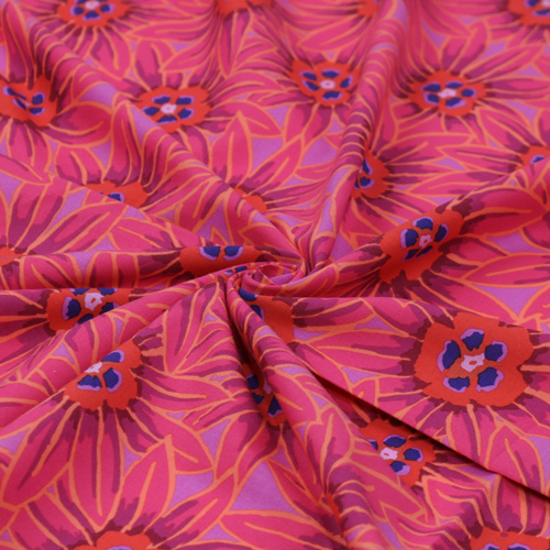 Potentilla Red Kaffe Fassett Des Archives 2