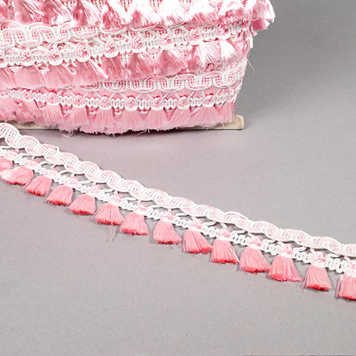 Tresse Ondulée Avec Frange À Glands &#8211; Rose