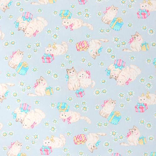 Jolis Chats Prsentent Nuds et Pquerettes Tissu par Japanese Indie