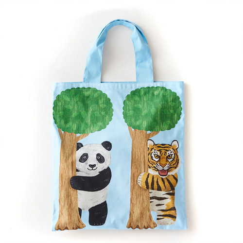 Animali Che Sbirciando Dagli Alberi Su Pannello 2