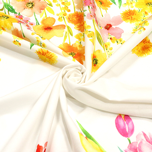 Bouquet De Fleurs De Printemps Avec Bordure De Tulipes 2