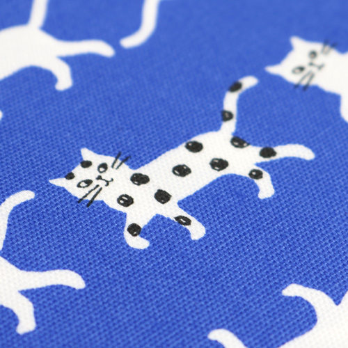 Chats blancs marchant Simply Pallet 5