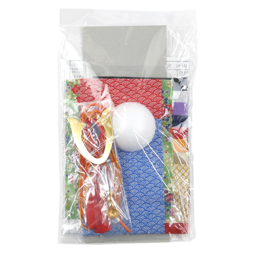 Decorazione Pensile Elmo Da Samurai In Chirimen Di Kyoto Kit Creativo Senza Cuciture 2