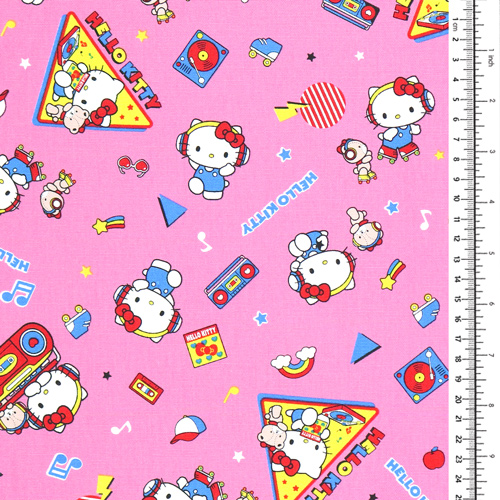Hello Kitty Fiesta Disco Retro Sobre Patines De Ruedas 1