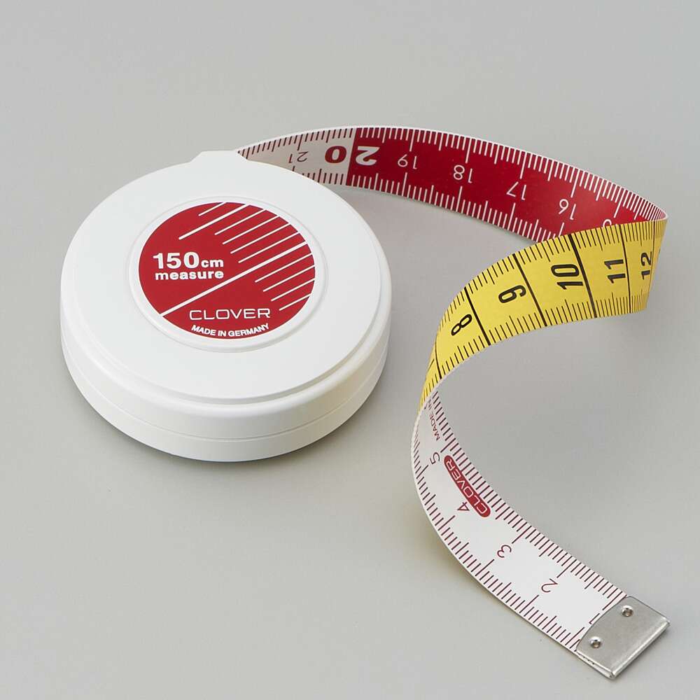 retractable measuring tape