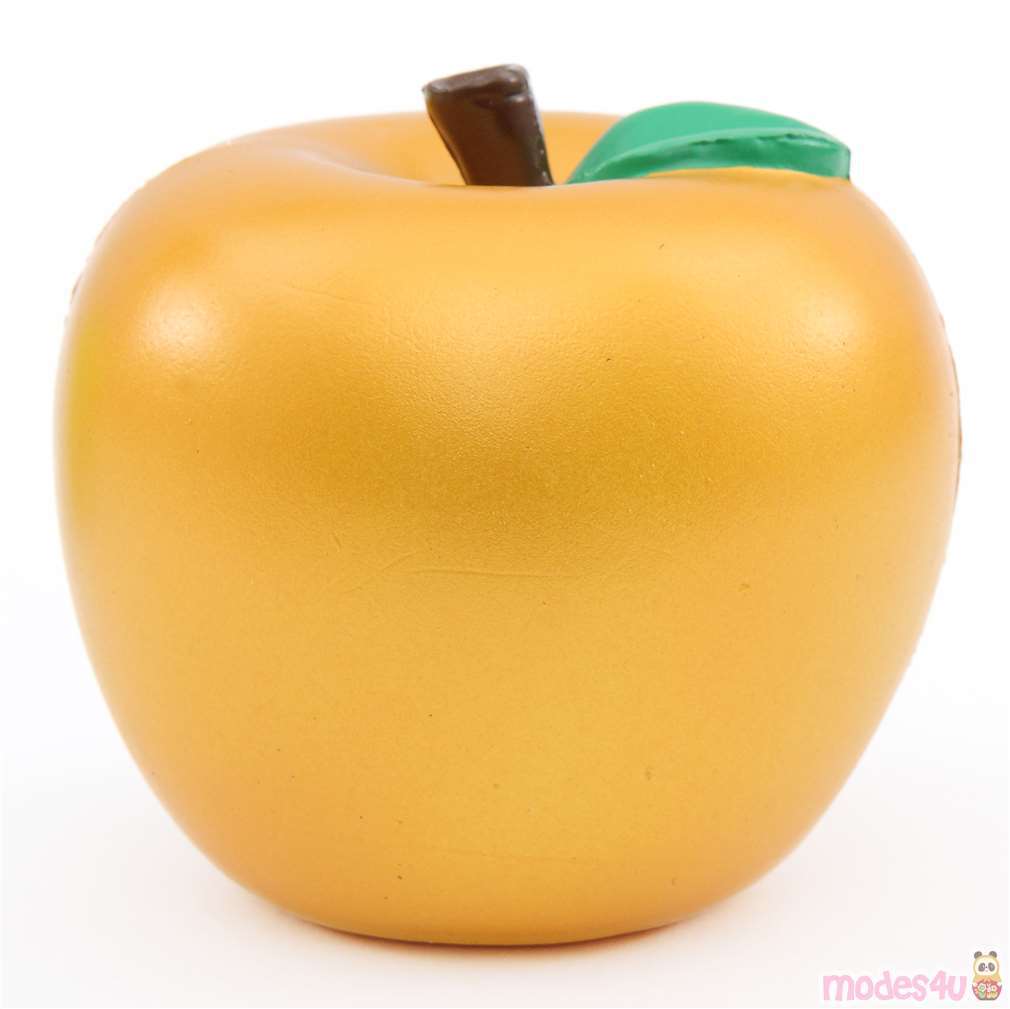 apple color fruit