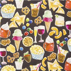 schwarze Baumwolle Snacks Aquarell bunte Popcorn Wein Chips Stoff von Dear Stella