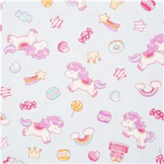 Hellblauer Baumwollstoff mit weiem Einhorn und bunten Accessoires Stoff von Japanese Indie