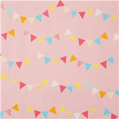 Tissu en popeline de coton rose pche avec des fanions multicolores de fte Tissu par Japanese Indie