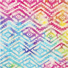 Batik-Stoff in Regenbogenfarben mit Reihen von Rautenmustern im Batik-Stil Stoff von Timeless Treasures