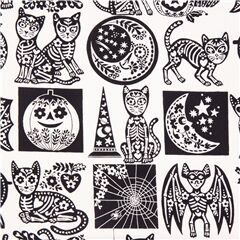 Tissu blanc crnes lunes chats citrouilles squelettes noirs blancs pochoirs Tissu par Alexander Henry