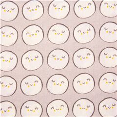 Tissu en coton gris pleine lune avec des visages souriants Tissu par Michael Miller