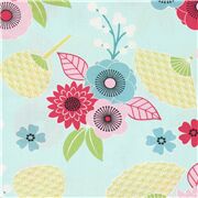 Tissu en coton bleu avec des fleurs japonaises et éventails verts