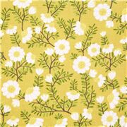 Tissu en coton vert avec des fleurs de camomille blanches