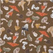 Tissu marron avec des toadstool, des morilles, des champignons, etc. coupon