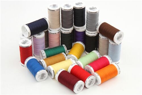 filo 250m Gutermann Sew-all nero 000 2