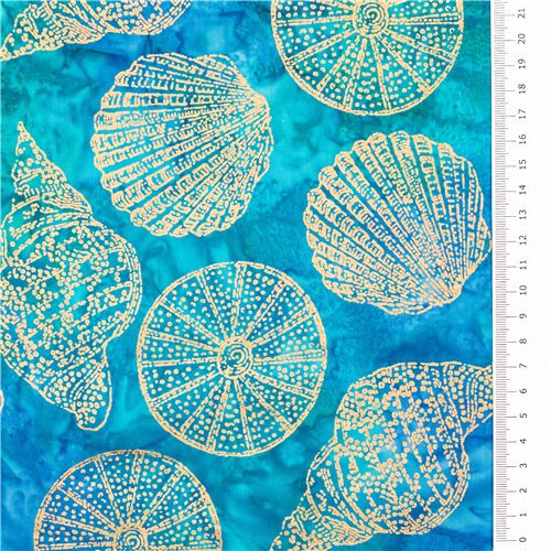 Resto de (50 x 112 cm) - Tela batik turquesa de algod�n conchas marinas dorado metalizado Michael Mi 3