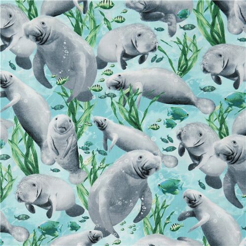 tessuto blu oceano mare lamantini animali USA Timeless Treasures Tessuto
