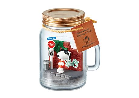 Happiness with Snoopy Terrarium Re-Ment 4