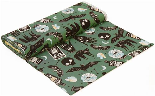 Resto de (50 x 112 cm) - Tela bola cristal m�gica Alexander Henry Halloween algod�n verde tarot mano 4