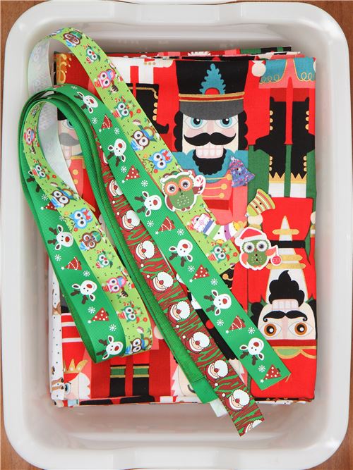 Riesige Weihnachtsstoff-berraschungstte 3