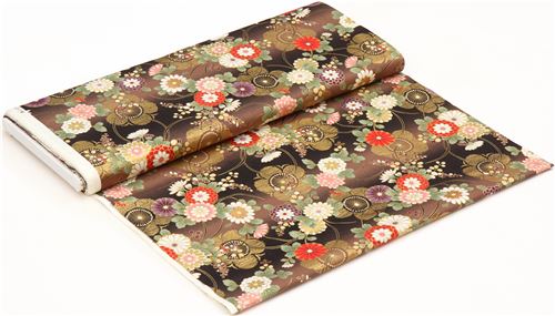 Remnant 31 cm - Quilt Gate fabric with Japanese flowers and metallic embellishment 3