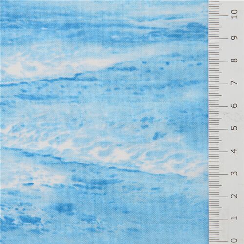 Remnant (35 x 112 cm) - Timeless Treasures ocean fabric with water pattern 2