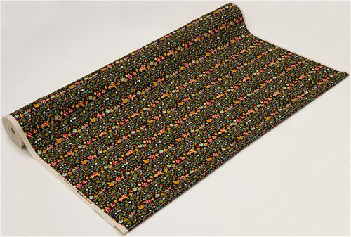 schwarzer Canvas Pilz Stoff mit Blumen von Kokka 3