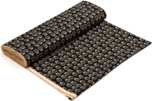 schwarzer strukturierter Cosmo-Stoff mit Eulen aus Japan 3