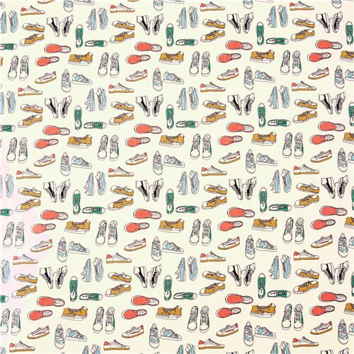 Resto de (41 x 110 cm) - Tela lin�n de algod�n color crema con zapatillas converse loneta sneaker 2