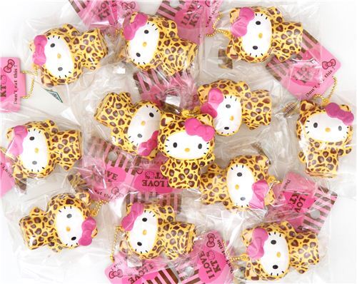 Adorable squishy kawaii avec Hello Kitty en léopard 4