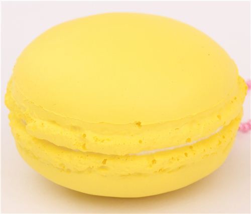 simpatico ciondolo Cafe de N squishy macaroon giallo 