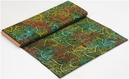 Remnant (25 x 112 cm) - dark green Timeless Treasures batik fabric with big flowers and leaves 3