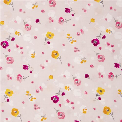 zartrosa und gelbe Blüten auf blassrosa Baumwollstoff aus Japan Stoff