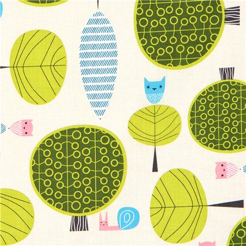 Tissu kawaii gris hibou, escargot, arbre Robert Kaufman Tissu