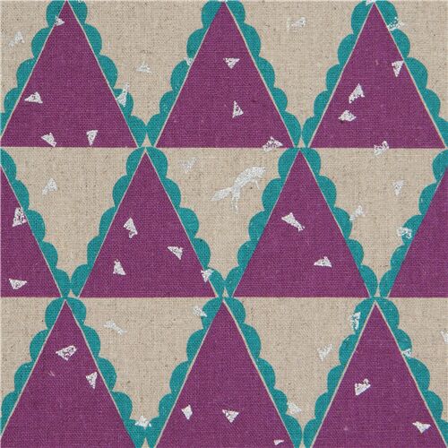Toile echino avec des triangles violets et au coloris naturel, décos argentées Tissu