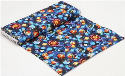 Remnant (44 x 112 cm) - outer space Timeless Treasures fabric with colorful planets 4