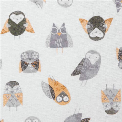 Tissu en coton gris pâle avec des oiseaux nocturnes des hiboux Tissu