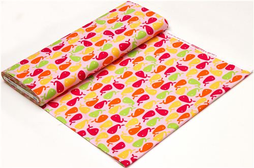 pink whale designer fabric Realizzato da Robert Kaufman USA 3