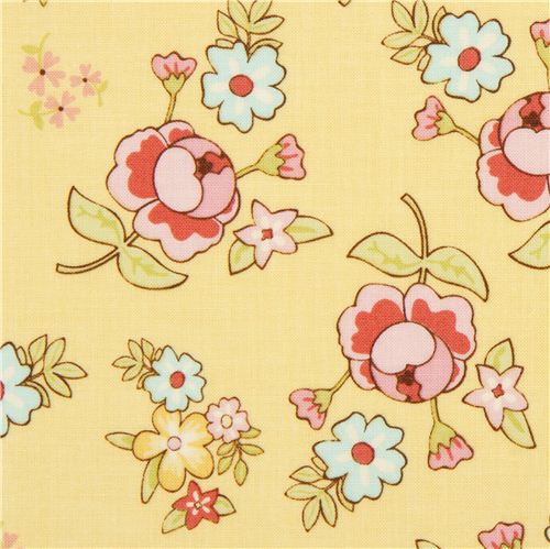 Joli tissu Riley Blake jaune avec des fleurs Tissu