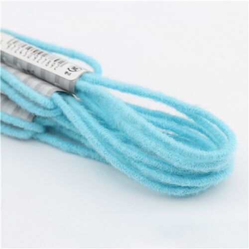 Fil de laine lastique 1 m bleu ciel, import du Japon 1