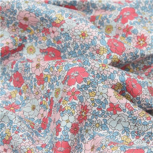 Chutes de tissu de (26 x 110 cm) - Tissu Liberty Fabrics avec des petites fleurs de jardin entass�es 5