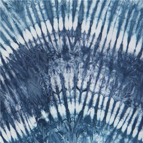 blau-weißer Zick-Zack Batik-Stoff von Timeless Treasures Stoff