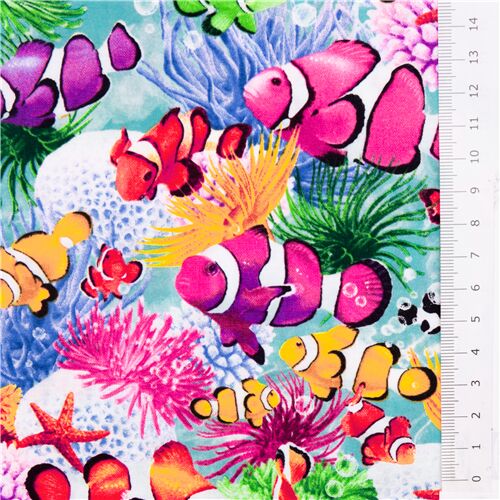 Stoffrest (50 x 112 cm) - tropischer Regenbogen-Clownfischstoff von Timeless Treasures 3